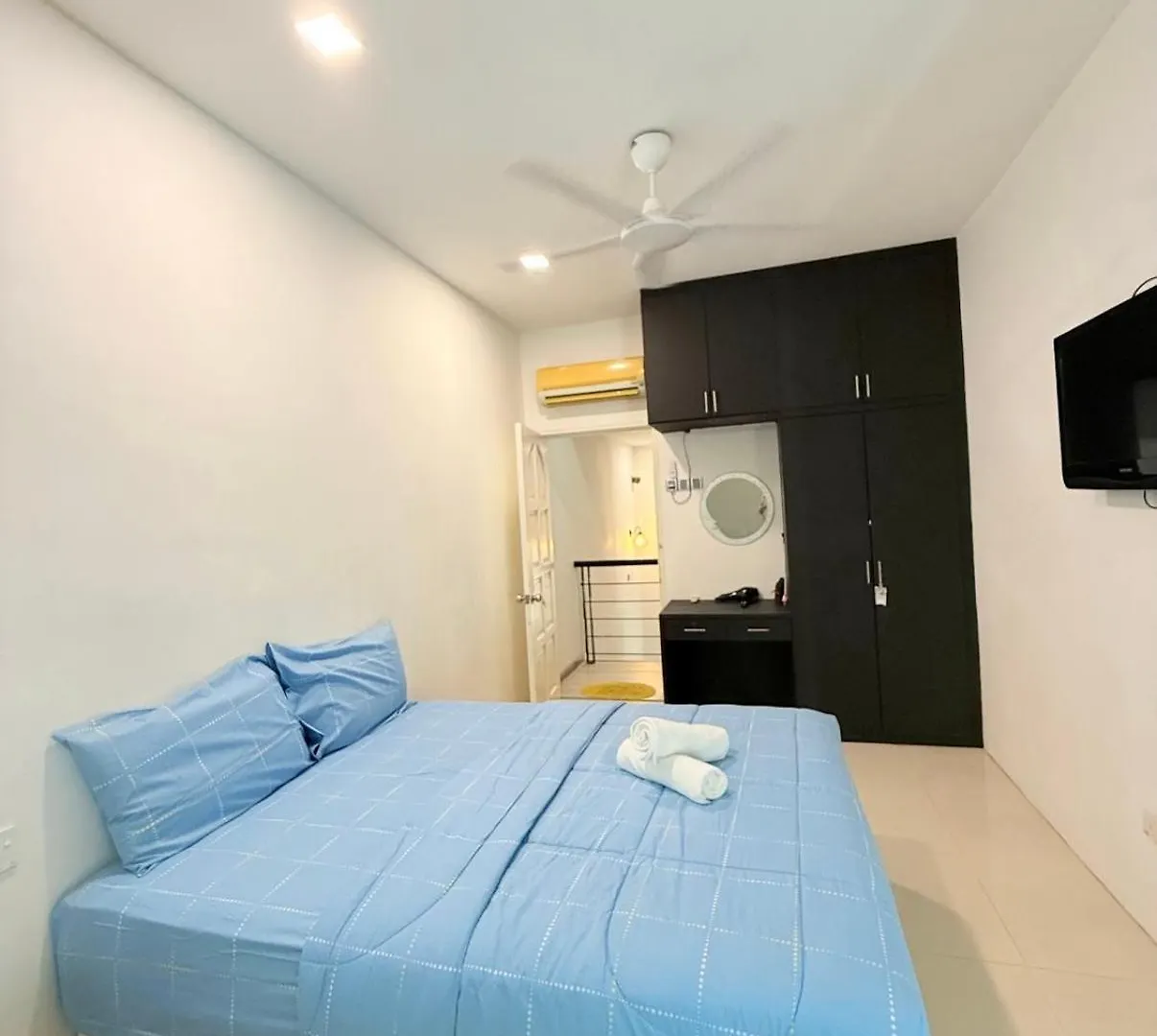 Changkat Delima Gathering House Jelutong Apartment